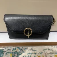 لباس وکیف  تمیز تمیز