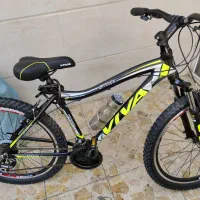 ویوا اسپینر ۱۰۰