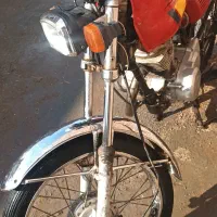 یک متور هندا ۱۲۵ همه چی سلام موتور به شرط