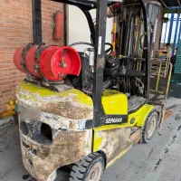 لیفتراک سپاهان ۲ تن گازسوز