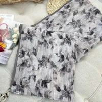 همکاری فوق العاده،عمده فروشی انواع شال وروسری