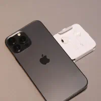 ایفون 13 پرومکس هندزفری فابریک رو کارتونی D945