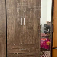 کمدلباسی چوبی