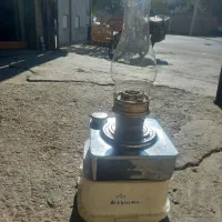 لمپا انگلیسی نیست درجهان|کلکسیون اشیاء عتیقه|فاضل آباد, |دیوار