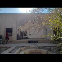 ۵۲۴ متر خانه قدیمی، دو نبش، برِ اصلی کوچه حنا|فروش خانه و ویلا|یزد, |دیوار