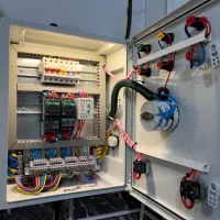 مونتاژ تابلو برق صنعتی