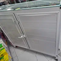 ویترین چرخ دار برای سیگار