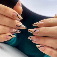 کاشت ناخن صدرا