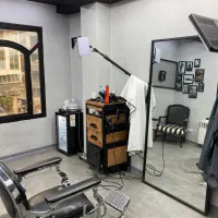 دستیار ارایشگاه مردانه با حقوق و اموزش