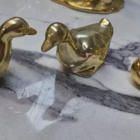 مجسمه طلایی