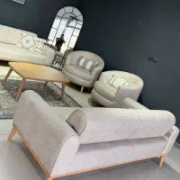 Jgvg مبلمان 8+نفره نقلی بسیارشیک باقیمت باورنکردنی|مبلمان خانگی و میز عسلی|اصفهان, باغ زرشک|دیوار