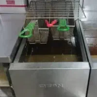 دستگاه سرخ کن.گریل . گرم کن و صندلی غذا خوری