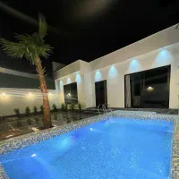 ویلا-در-بست-استخر-روباز-دید-360-درجه-محموداباد