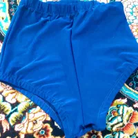 2 عدد لباس ژیمناستیک|لباس|آفتاب, |دیوار