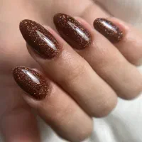 کاشت وترمیم ناخن با لاک‌ژل فقط ۳۸۰ / یاغچیان