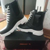 بوت نوین چرم