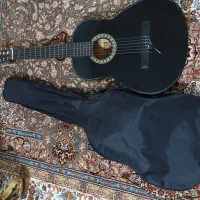 گیتار و سه تار