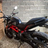 بنلی ۳۰۰ مدل ۱۴۰۰ موتوری بشرط