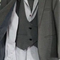 کت و شلوار و جلیقه|لباس|رشت, حومه رشت|دیوار