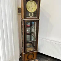 ساعت ایستاده