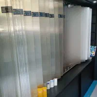 پلی کربنات . طلق . کریستال .