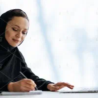 منشی خانم دفتر مدیرعامل