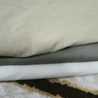 سه قطعه پارچه کتان