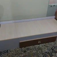 تخت خواب نوجوان|تخت و صندلی بچه|شازند, |دیوار