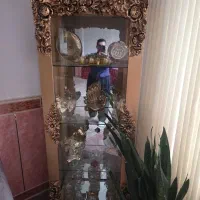 بوفه و ساعت