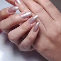 کاشت ناخن، فقط هزینه ی مواد|خدمات آرایشگری و زیبایی|بروجن, |دیوار