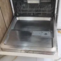 ماشین ظرفشوئی