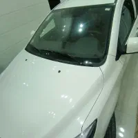 شاهین ساندروف دار 402