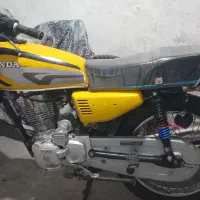 موتور۱۲۵ پرواز