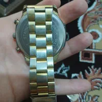 ساعت مچی طلایی سالم هردو سالمن|ساعت|اقبالیه, |دیوار