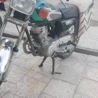 موتورسکلت هندا مدل ۸۰قیمت ۳۰تمن پلاک قدیم