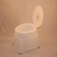 توالت فرنگی دورپوشیده پلاستیکی