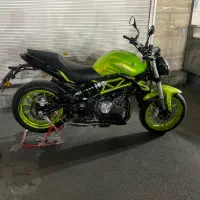 بنلی ۳۰۰مدل ۱۴۰۰