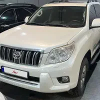 پرادو سفید ۲۰۱۳