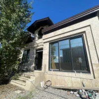 فروش-ویلا-250متری-نوساز-استخردار-در-پاسداران