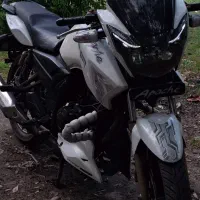 آپاچی.  اپاچی 180 بنلی