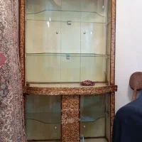بوفه (ویترین ) دو طبقه کاملا چوب و شیشه