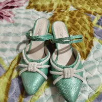 کفش نو|کیف، کفش، کمربند|ایرانشهر, |دیوار