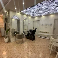 اجاره اتاق و لاین در سالن زیبایی گلسار|خدمات آرایشگری و زیبایی|رشت, کاکتوس|دیوار