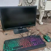 مانیتور ۲۴ اینچ با کیبورد موس گیمینگ