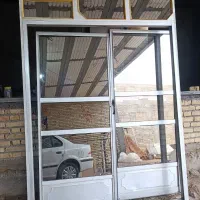 درب آلومینیوم با اتاق