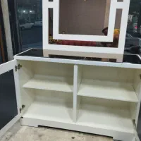 کنسول میز و آینه در حد نو مناسب جهیزیه|بوفه، ویترین، کنسول|مشکین‌دشت, |دیوار