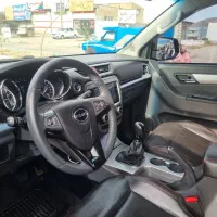 کی ام سی|خودرو سواری و وانت|همدان, |دیوار