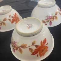 چینی وکریستال قدیمی نخورده ریز