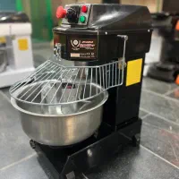 خمیرزن اسپیرال۳و۵کیلویی خمیرگیر نانوایی موتورداخل|اجاق گاز و لوازم برقی پختوپز|مشهد, کشف|دیوار