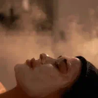 فشیال تخصصی پاکسازی و جوان سازی صورت|خدمات آرایشگری و زیبایی|اصفهان, الهیه|دیوار